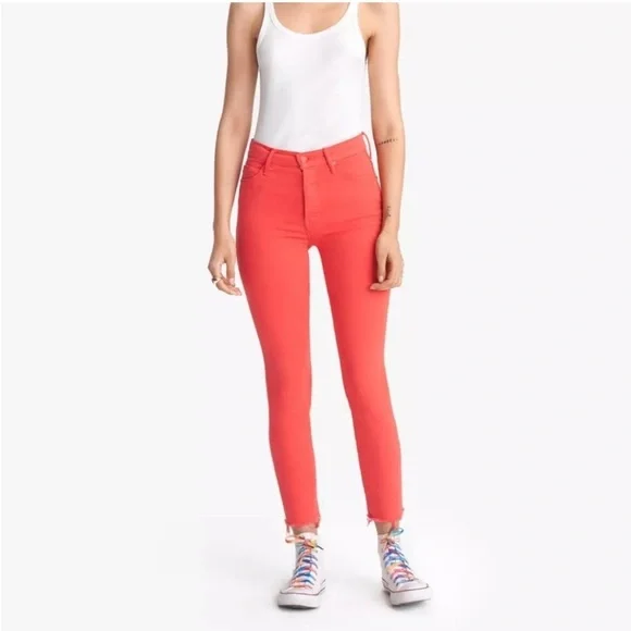 MOTHER Denim The Stunner Ankle Fray in Red